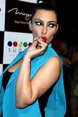 Kim-Kardashian-Because-She-Looks-Like-She-Giving-Blow-Job.jpg